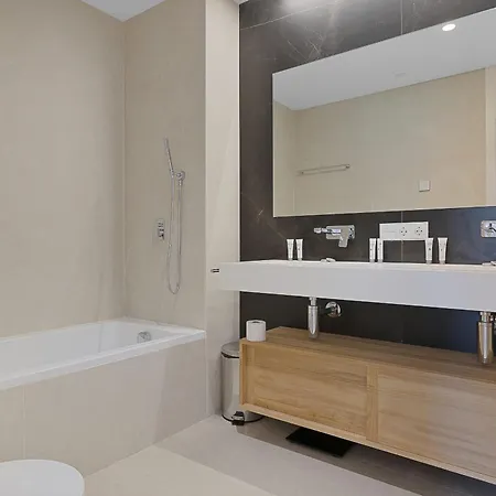 Apartment Vivi Homes - Aura Pool, Sauna, Spa, Gym & Sea View Torremolinos